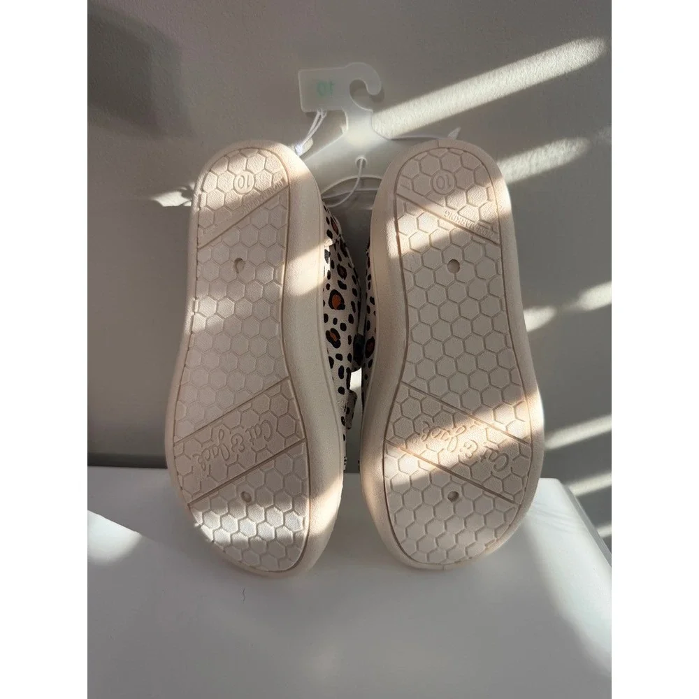 Cat‎ & Jack Kaitlyn Sneakers Girls Size 4 Beige Leopard Star NWT